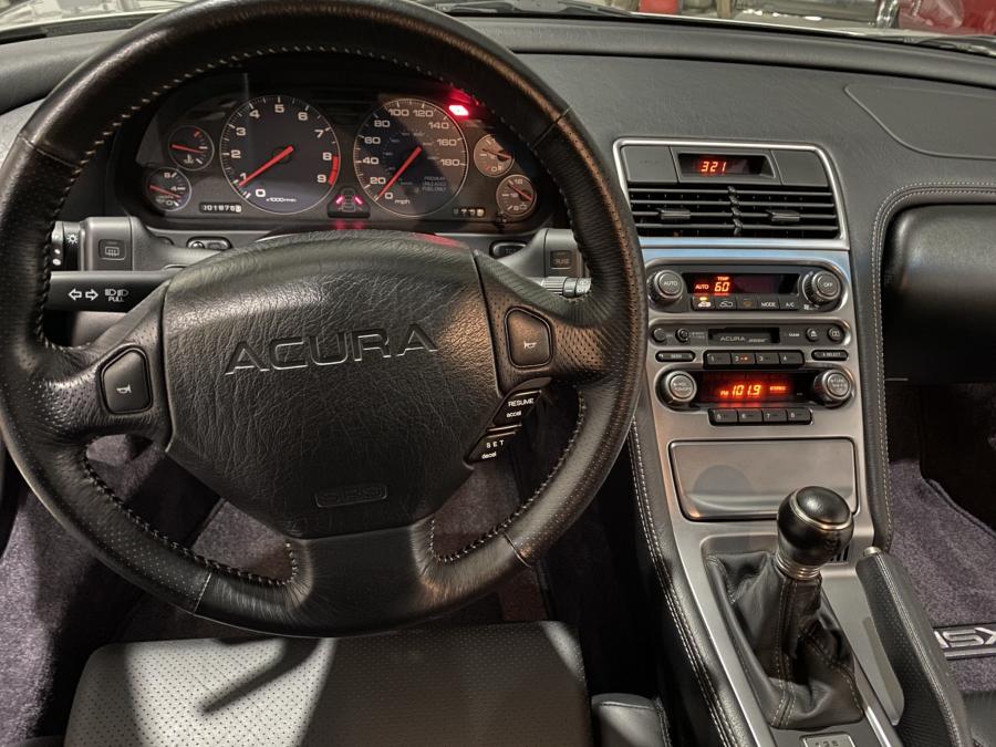 Панель приборов Acura NSX-T 2004 года  (фото 53 из 121)